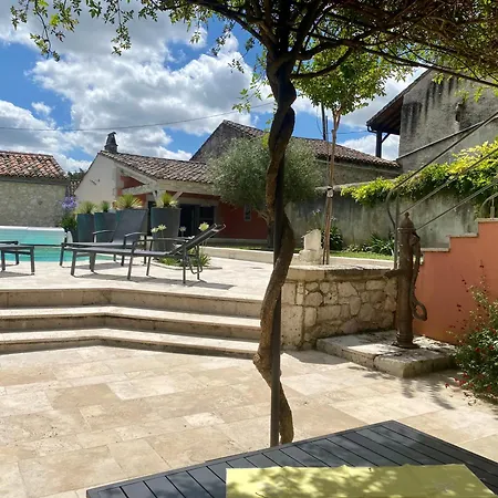 Le Relais De L'ancienne Poste *